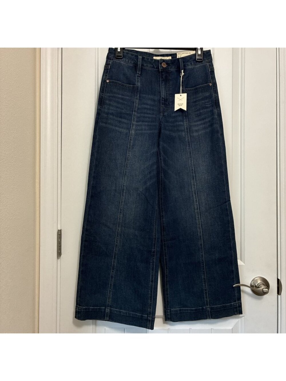 Unpublished Jeans GRETA High Rise Wide Leg Cropped 28” x 25.5” Rise Is 10.5”